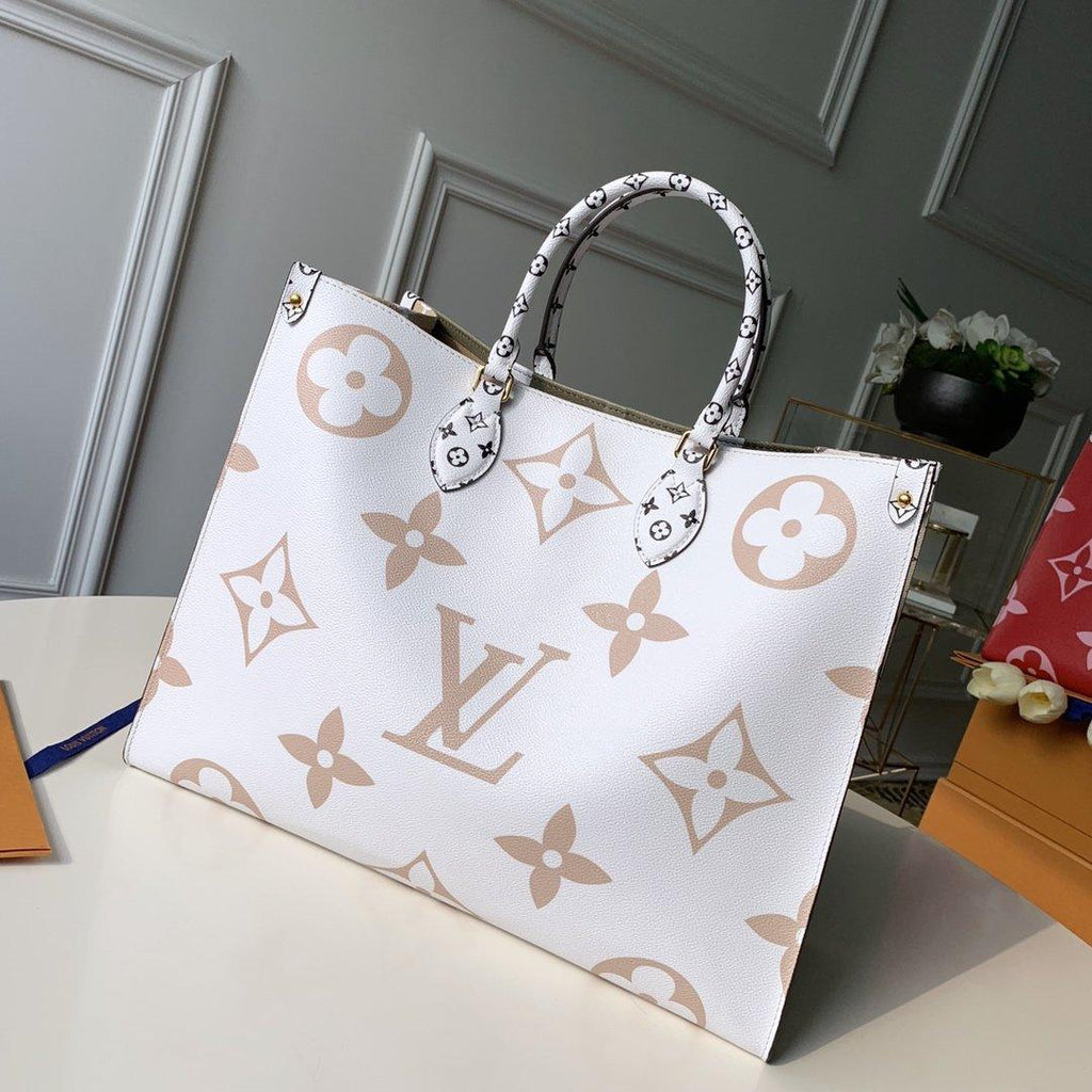 Louis Vuitton ON THE GO GM